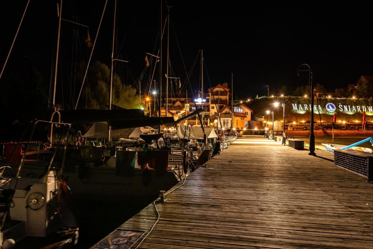 Camping Marina Nowe Guty Exteriér fotografie